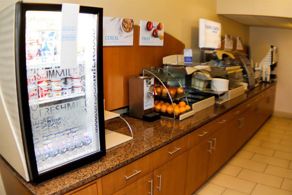 Holiday Inn Express & Suites Indianapolis North - Carmel By Ihg Exterior photo